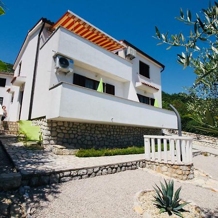 לאבין Charming Apartments Vesna Ravni מראה חיצוני תמונה