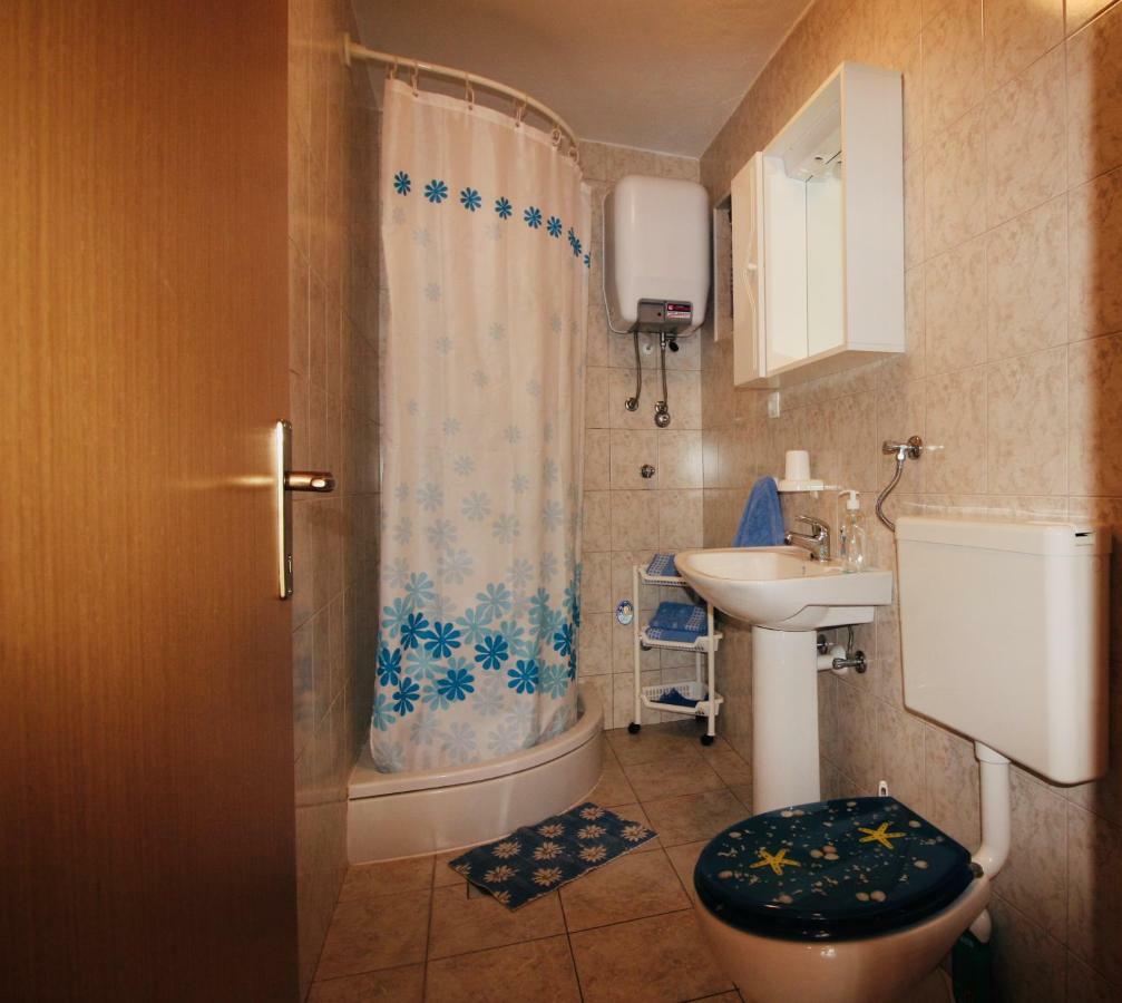 לאבין Charming Apartments Vesna Ravni מראה חיצוני תמונה