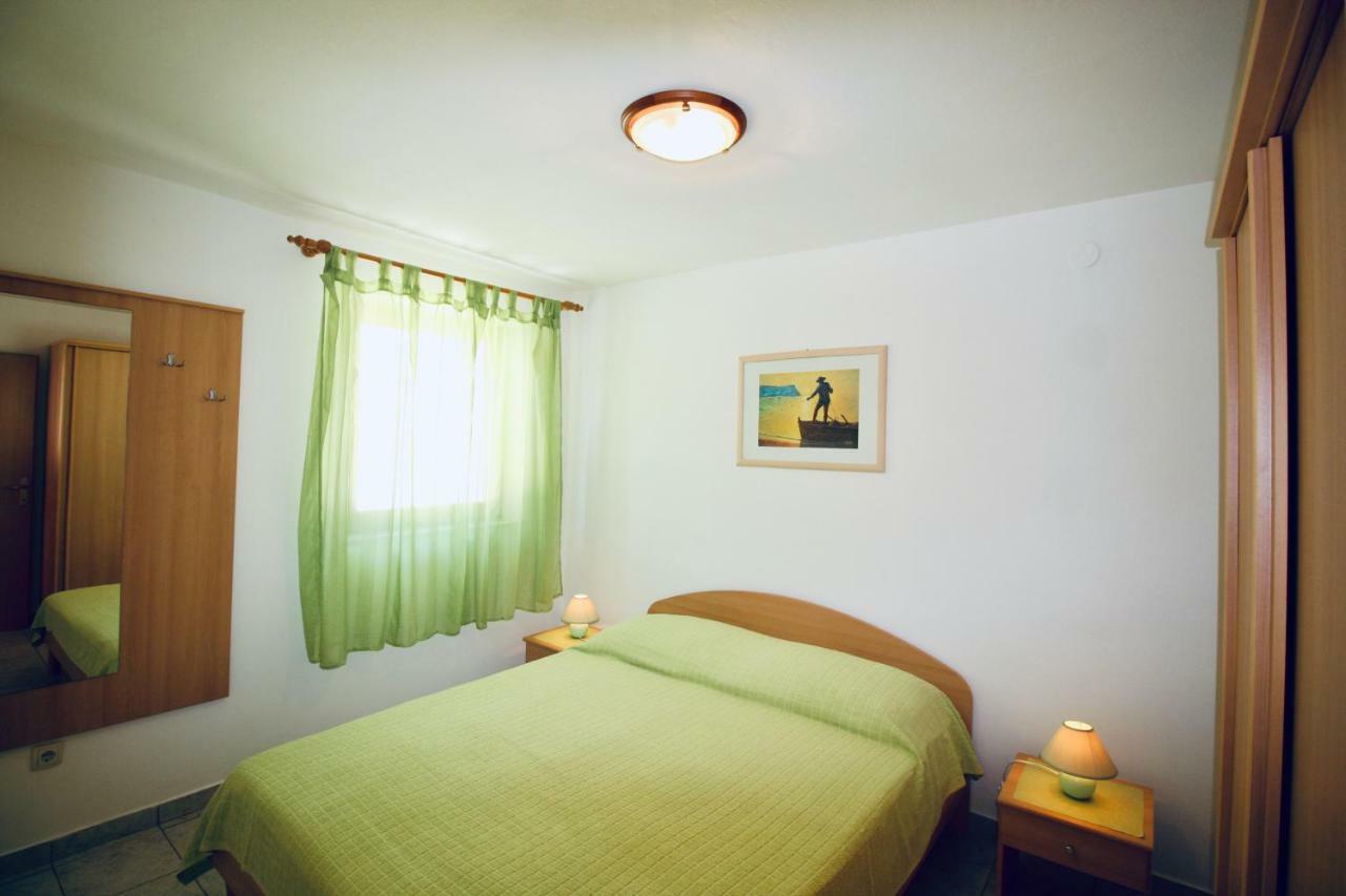 לאבין Charming Apartments Vesna Ravni מראה חיצוני תמונה